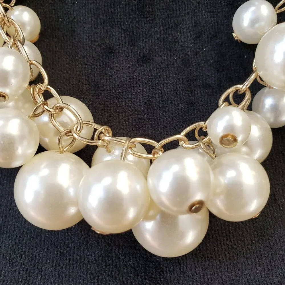 Womens Chunky White Faux Pearl Cluster Bib Necklace Jewelry with Lobster Clasp - Picture 3 of 7